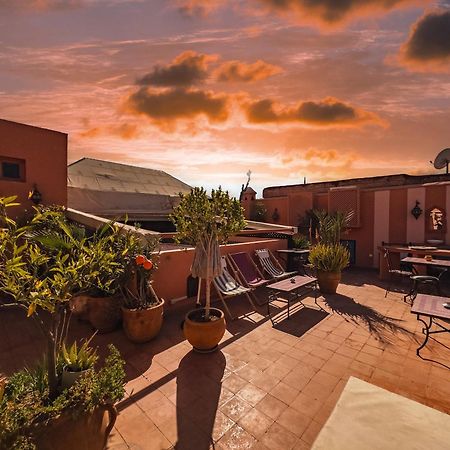 Riad Lauriers Blancs Marrakesh Bagian luar foto