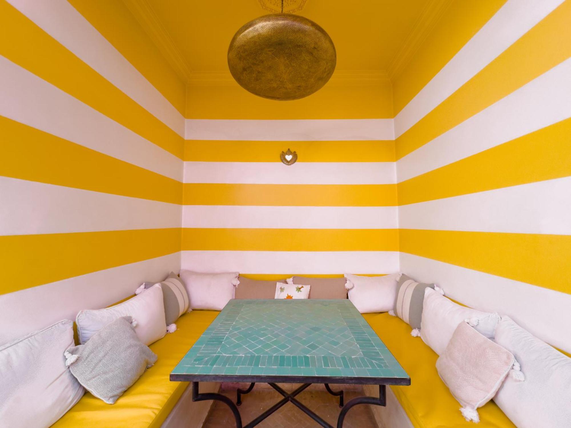 Riad Lauriers Blancs Marrakesh Bagian luar foto