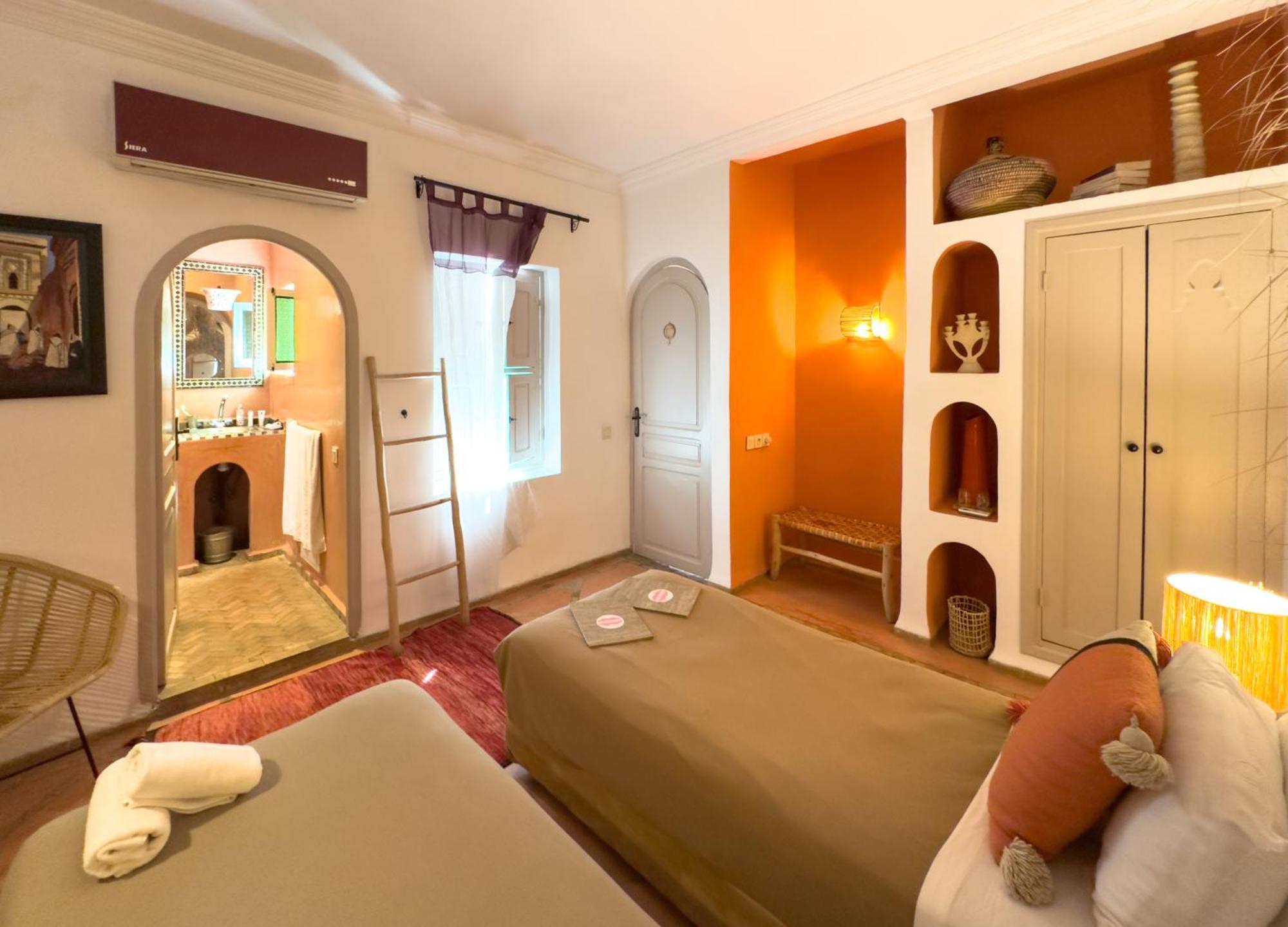 Riad Lauriers Blancs Marrakesh Bagian luar foto